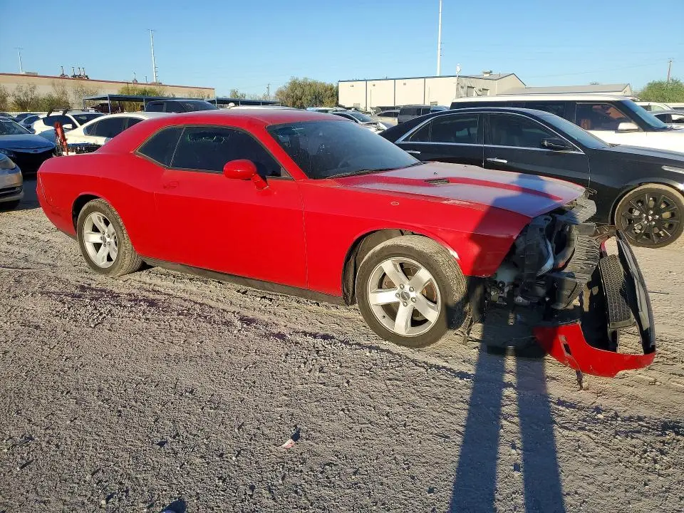 2012 DODGE CHALLENGER SXT  