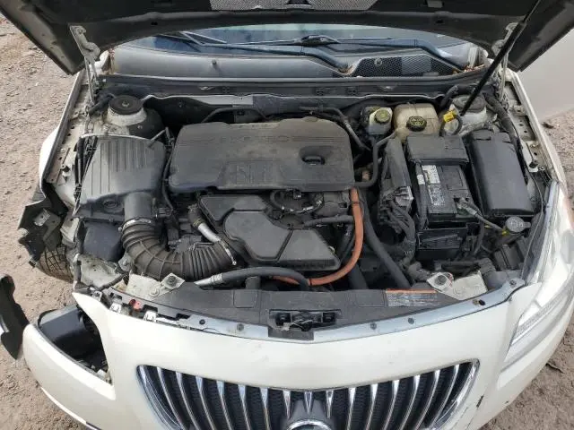 2013 BUICK REGAL   