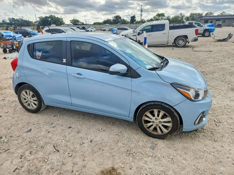 2016 CHEVROLET SPARK 1LT  