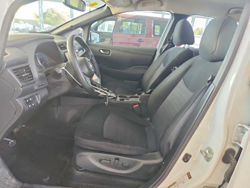 2022 NISSAN LEAF SV PLUS  