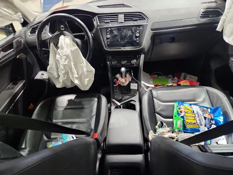 2019 VOLKSWAGEN TIGUAN SEL PREMIUM  