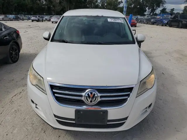 2011 VOLKSWAGEN TIGUAN S  