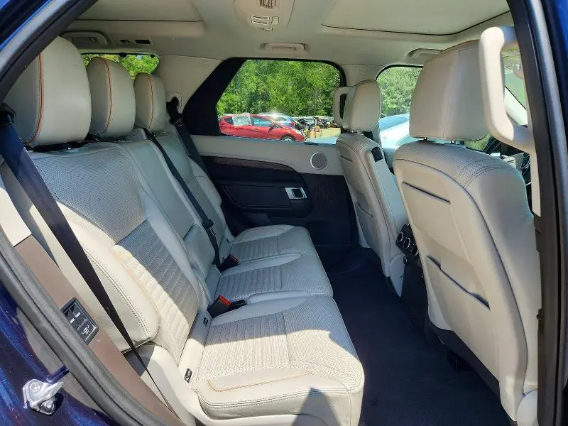 2017 LAND ROVER DISCOVERY HSE  