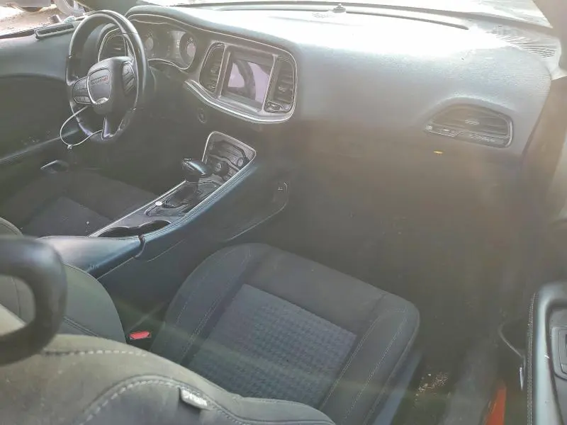 2021 DODGE CHALLENGER SXT  