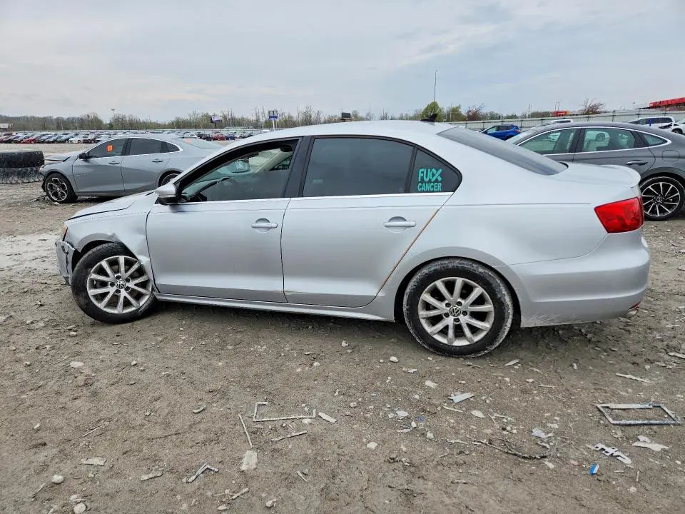 2014 VOLKSWAGEN JETTA SE  