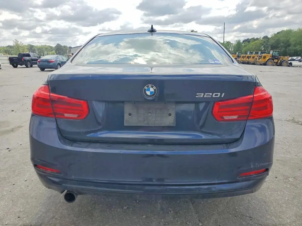 2016 BMW 320 I  