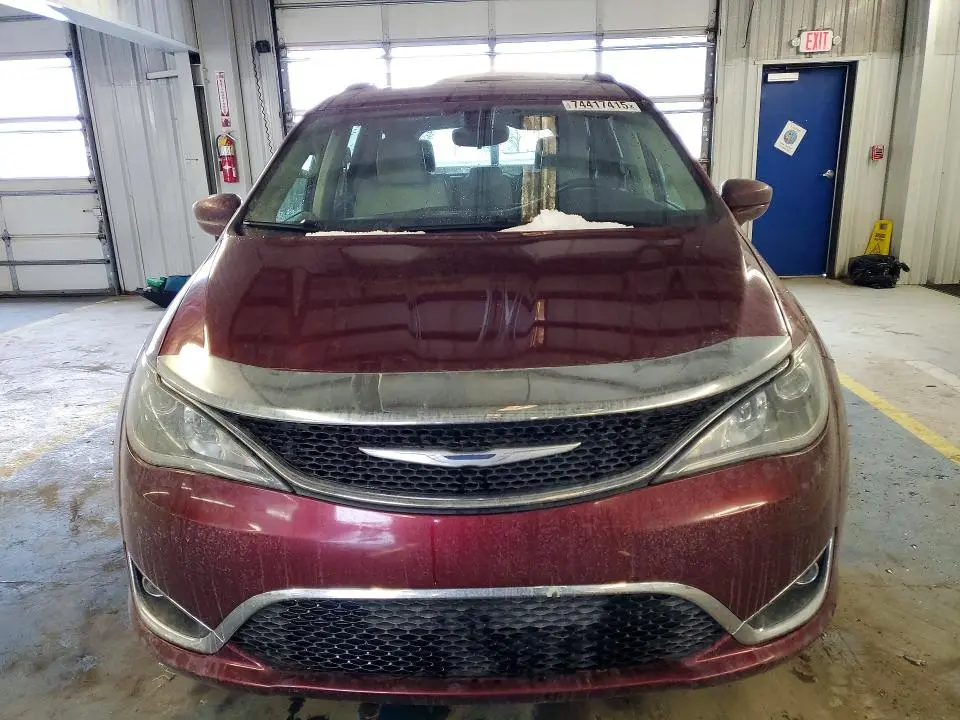 2017 CHRYSLER PACIFICA TOURING L  