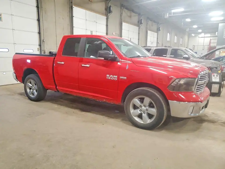 2013 RAM 1500 SLT  