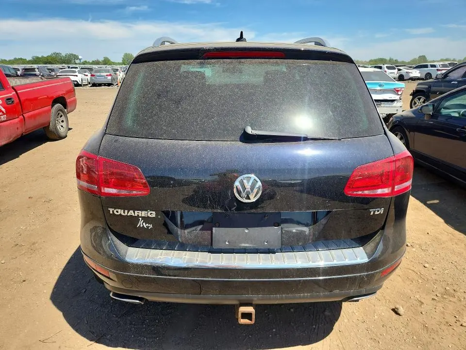 2014 VOLKSWAGEN TOUAREG V6 TDI  