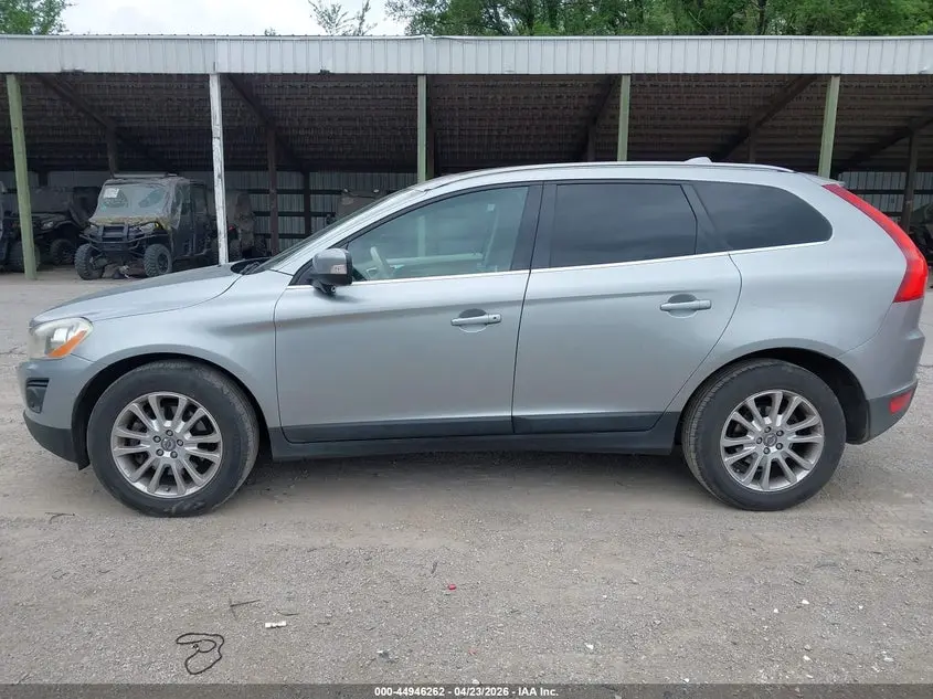 2010 VOLVO XC60 T6/T6 R-DESIGN