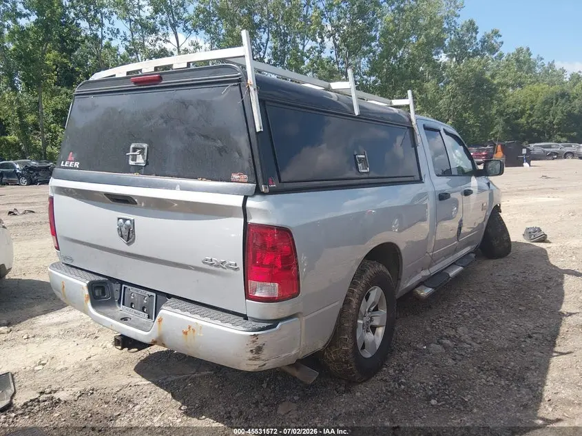 2018 RAM 1500 EXPRESS  4X4 6'4 BOX