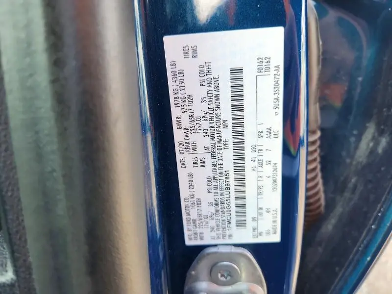 2020 FORD ESCAPE SE  