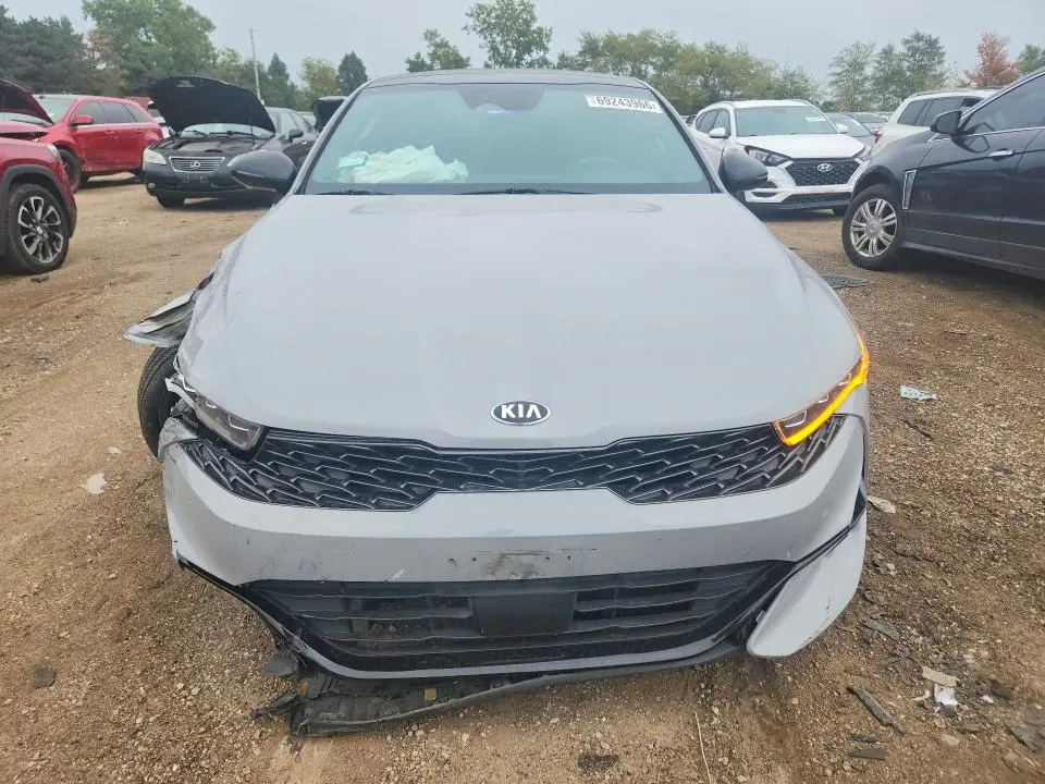 2021 KIA K5 GT LINE  