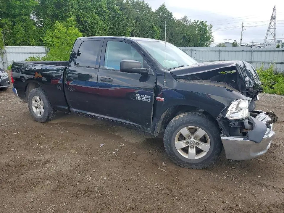 2014 RAM 1500 ST  