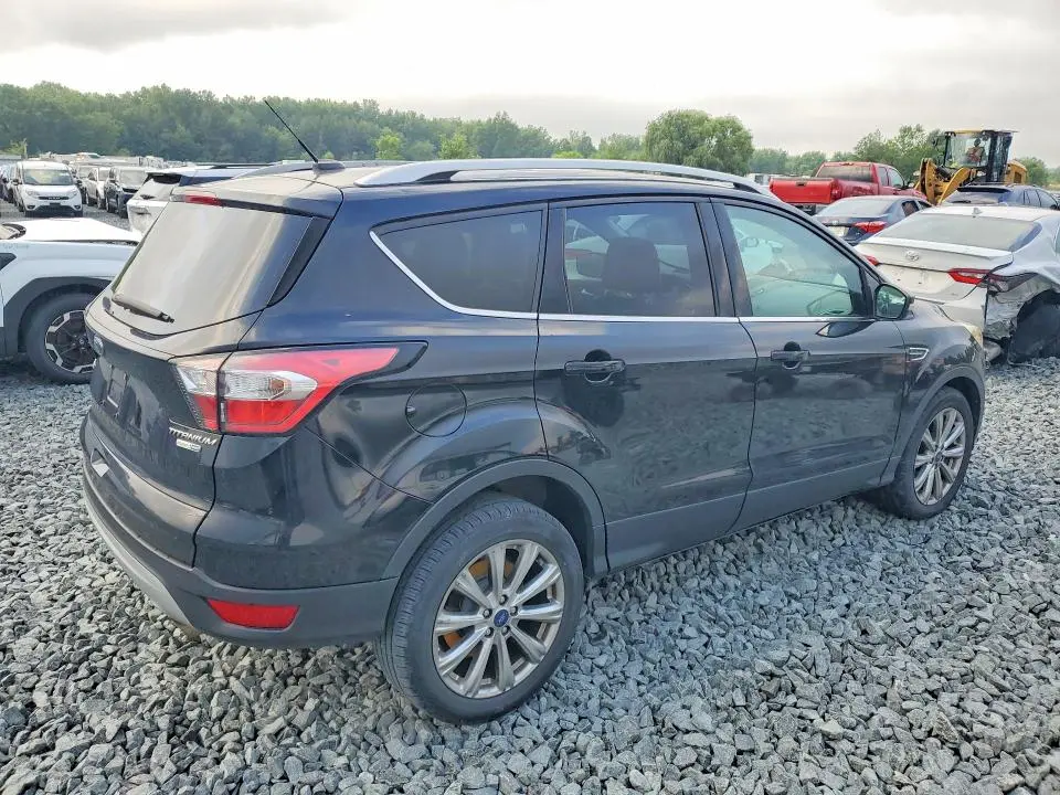 2017 FORD ESCAPE TITANIUM  