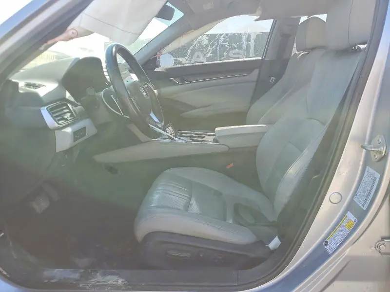 2020 HONDA ACCORD TOURING  