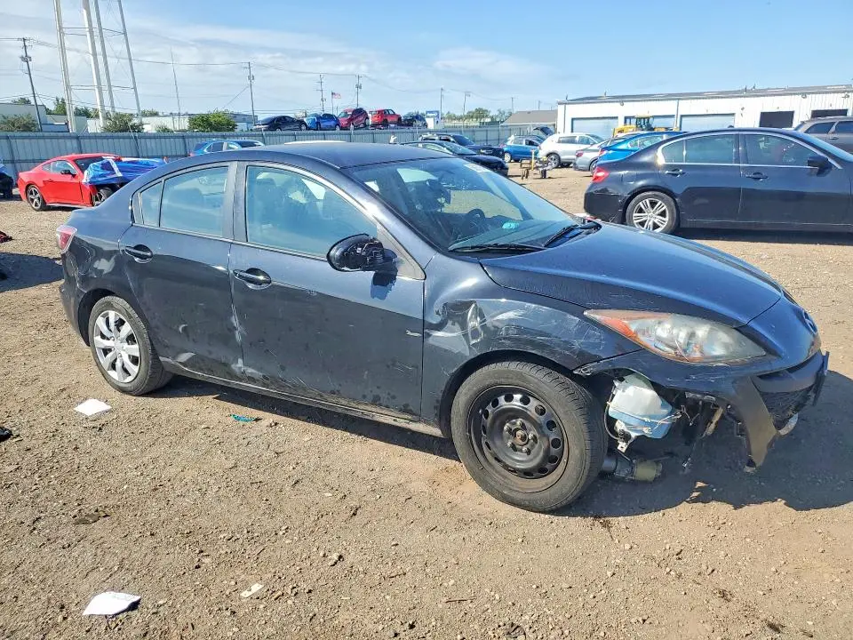 2010 MAZDA 3 I  