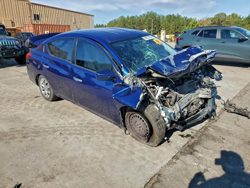 2019 NISSAN VERSA S  
