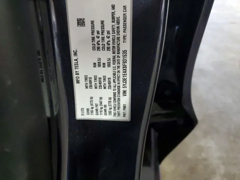 2025 TESLA MODEL 3   