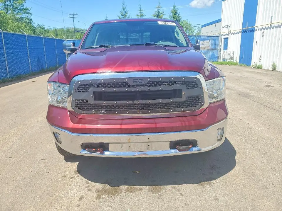 2018 RAM 1500 SLT  