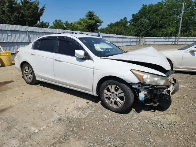 2010 HONDA ACCORD LX  