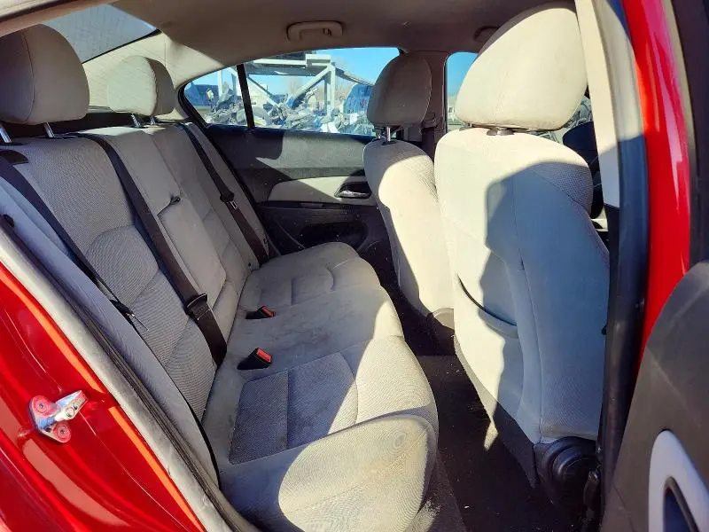 2015 CHEVROLET CRUZE LT  