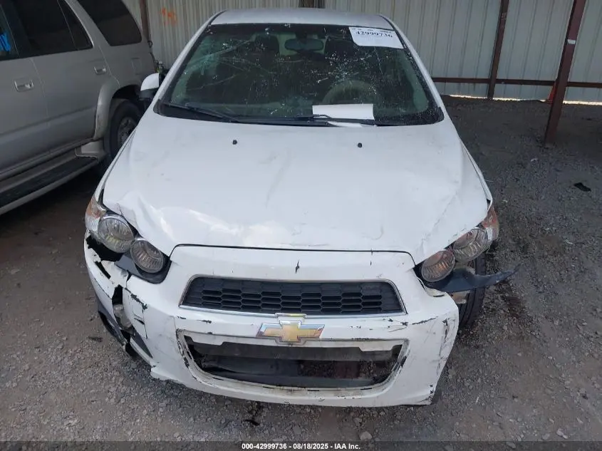 2016 CHEVROLET SONIC LT AUTO