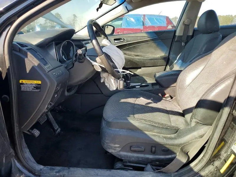 2011 HYUNDAI SONATA SE  