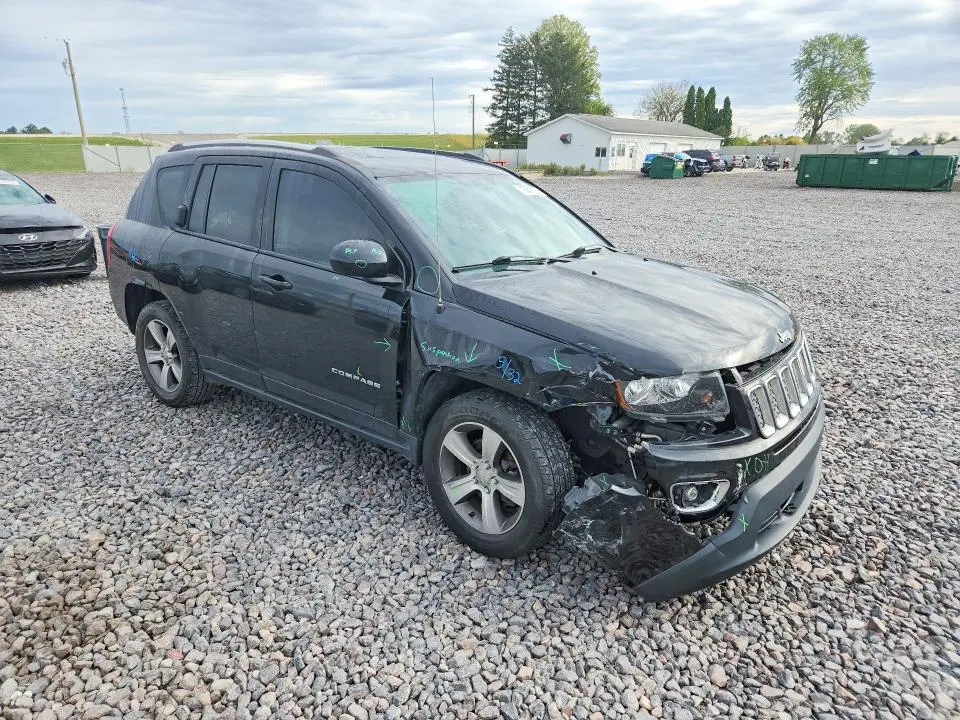2016 JEEP COMPASS LATITUDE  