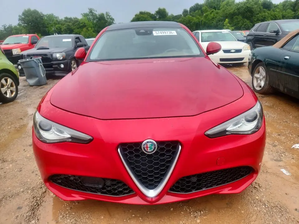 2017 ALFA ROMEO GIULIA TI  