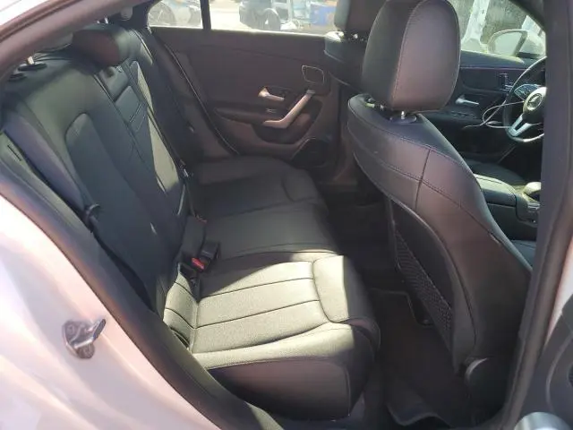 2021 MERCEDES-BENZ CLA 250  