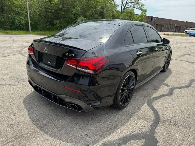 2021 MERCEDES-BENZ A 35 AMG  