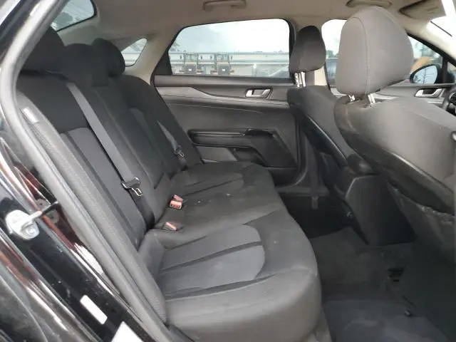 2022 KIA K5 LXS  