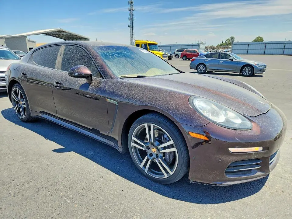 2014 PORSCHE PANAMERA 2  