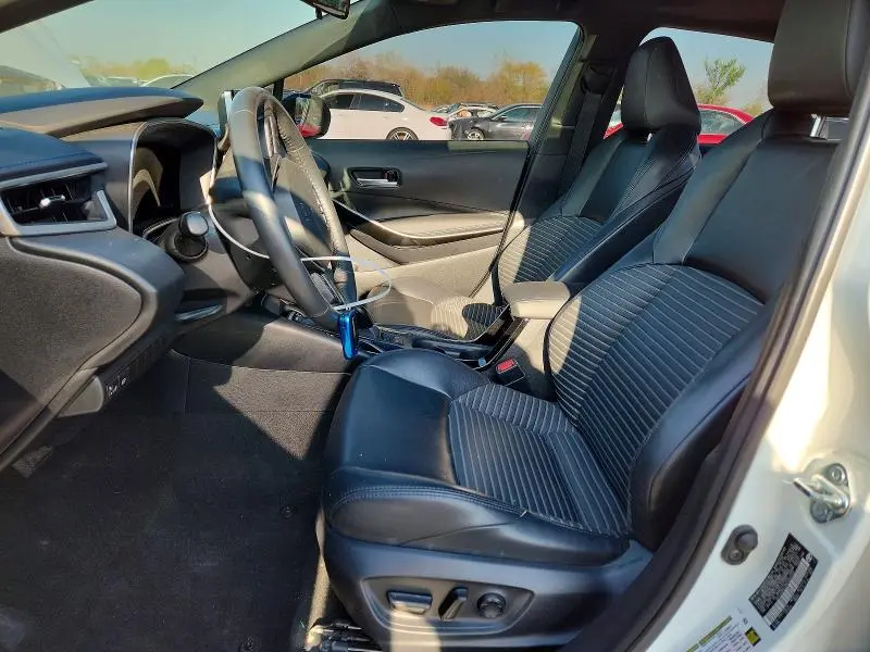 2021 TOYOTA COROLLA XSE  