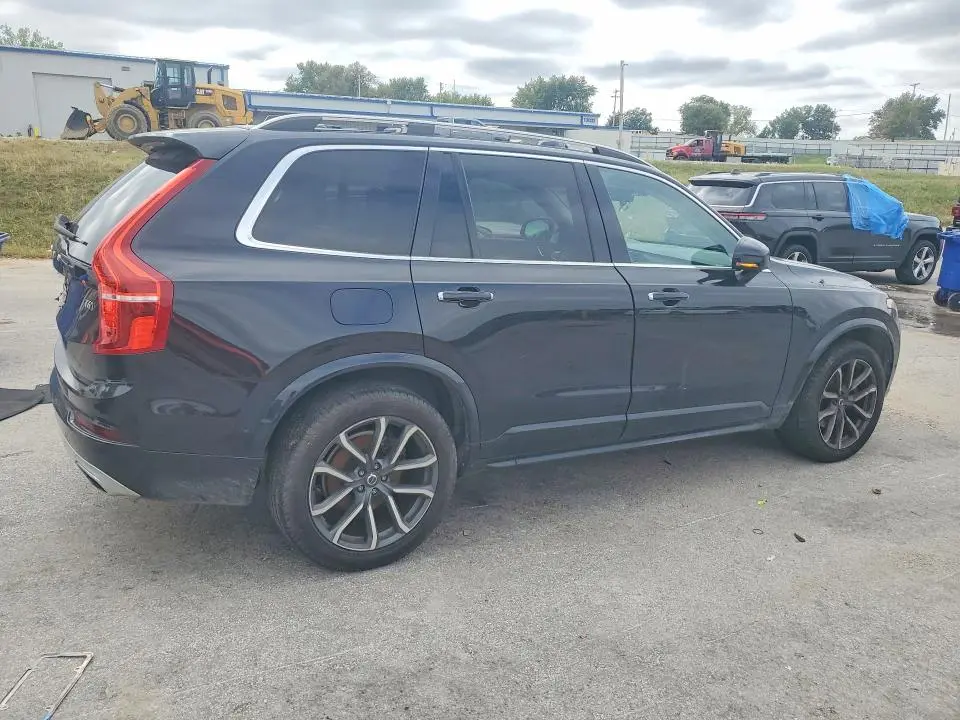 2016 VOLVO XC90 T6  