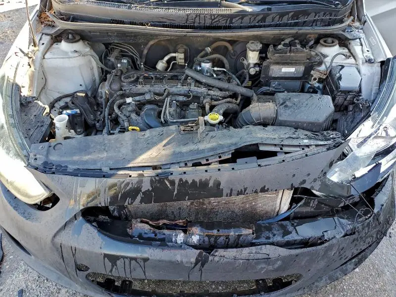 2012 HYUNDAI ACCENT GLS  