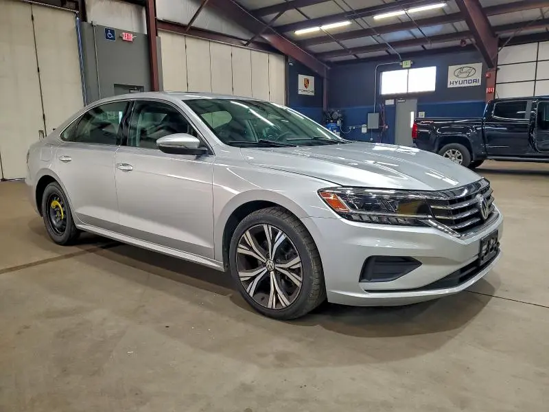2021 VOLKSWAGEN PASSAT SE  