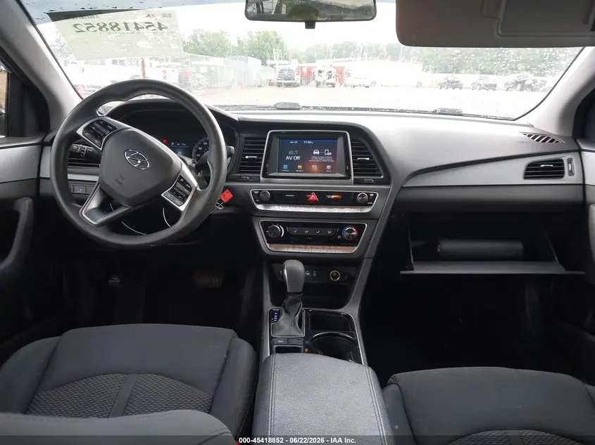 2019 HYUNDAI SONATA SE