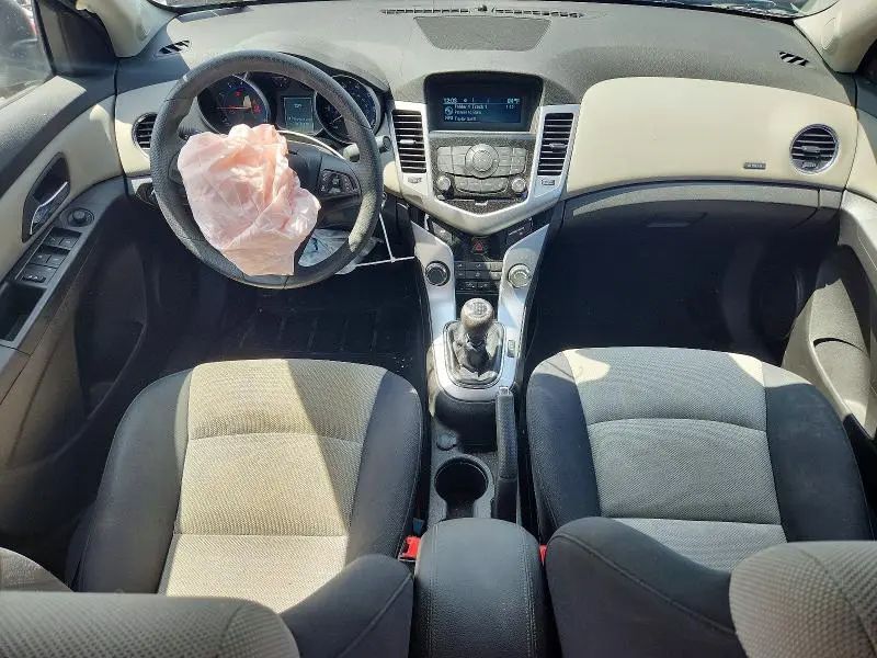 2015 CHEVROLET CRUZE LS  