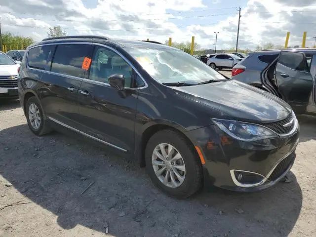 2017 CHRYSLER PACIFICA TOURING L  