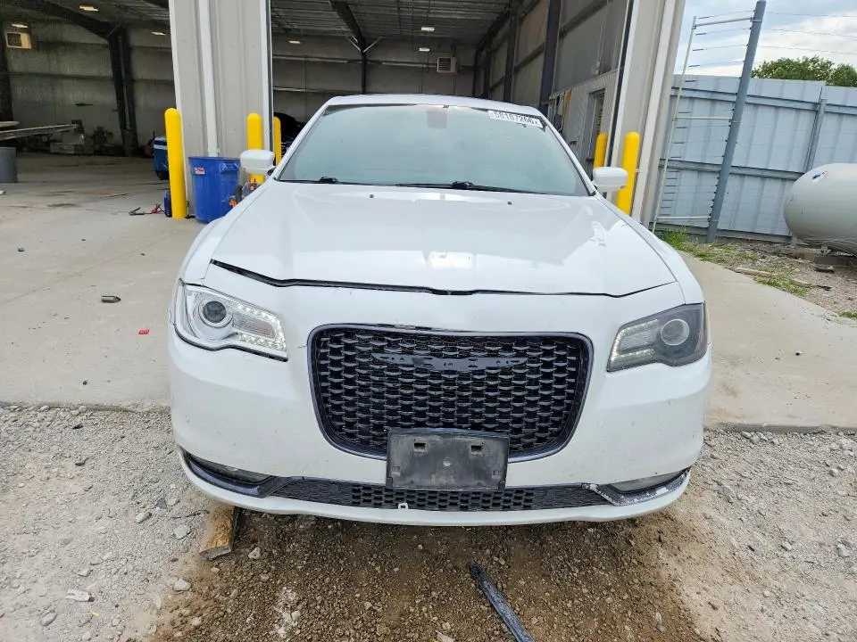 2017 CHRYSLER 300 S  