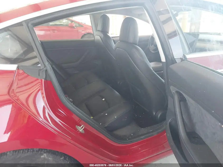 2018 TESLA MODEL 3 LONG RANGE/PERFORMANCE
