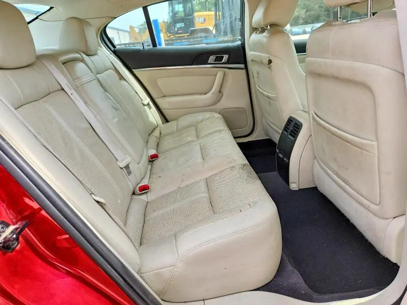 2010 LINCOLN MKS   
