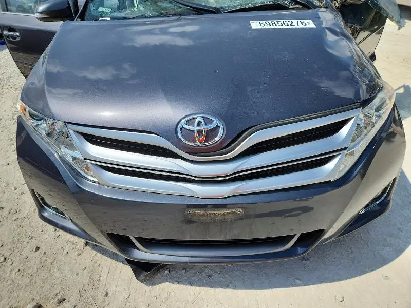 2015 TOYOTA VENZA XLE  