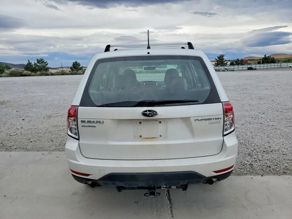 2010 SUBARU FORESTER 2.5X  