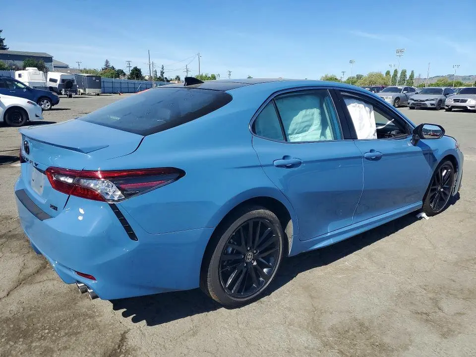 2024 TOYOTA CAMRY XSE  