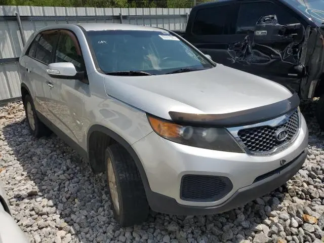 2011 KIA SORENTO BASE  