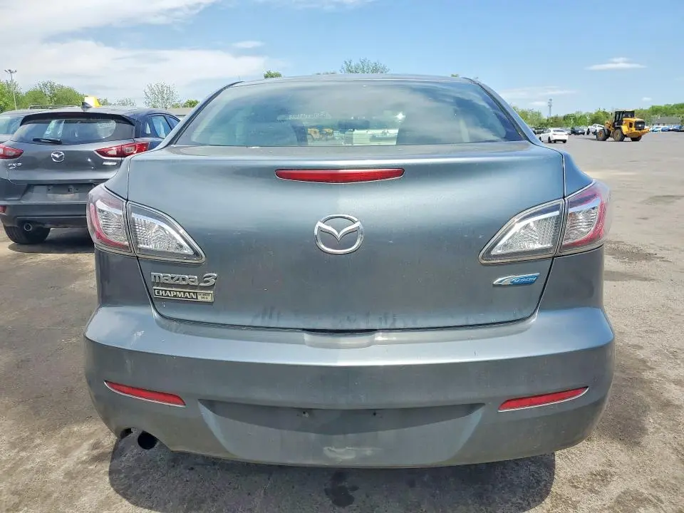 2013 MAZDA 3 I  