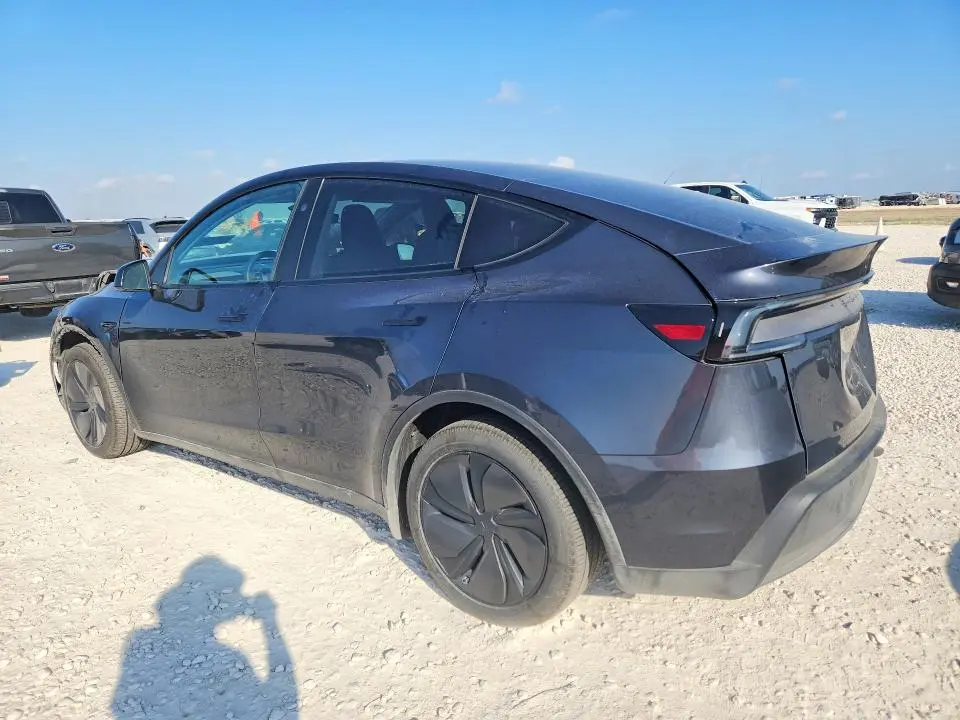 2026 TESLA MODEL Y   